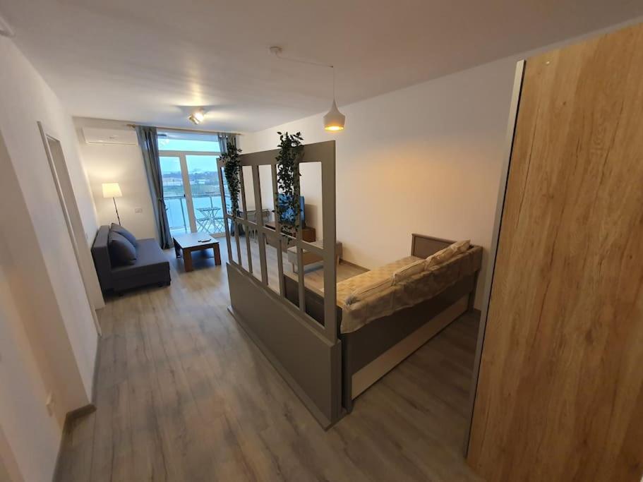 New Luxury Flat Near City Center Lägenhet Timişoara Exteriör bild